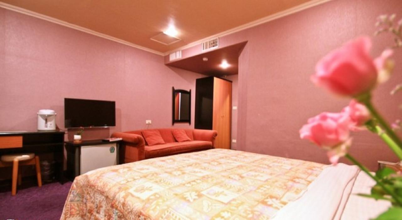 Red Cabin Inn Taipeh Exterior foto